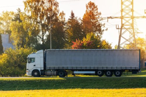 En qué consiste el transporte terrestre de mercanciás